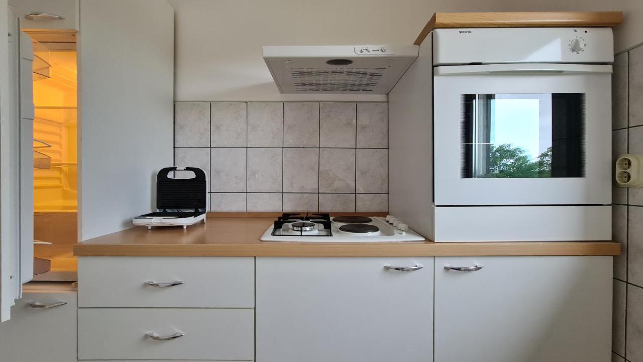 Ferienwohnung Minhen Muntić Exterior foto